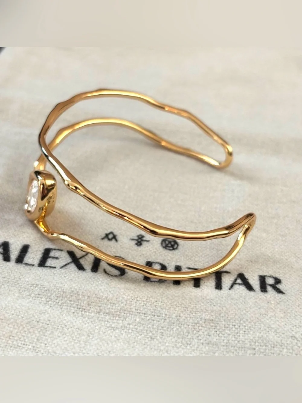 NEW Alexis Bittar Asterales Floating Vine Cuff Bracelet Gold Clear JN09